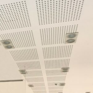 Plafond accoustique couloir ADN – ALTO